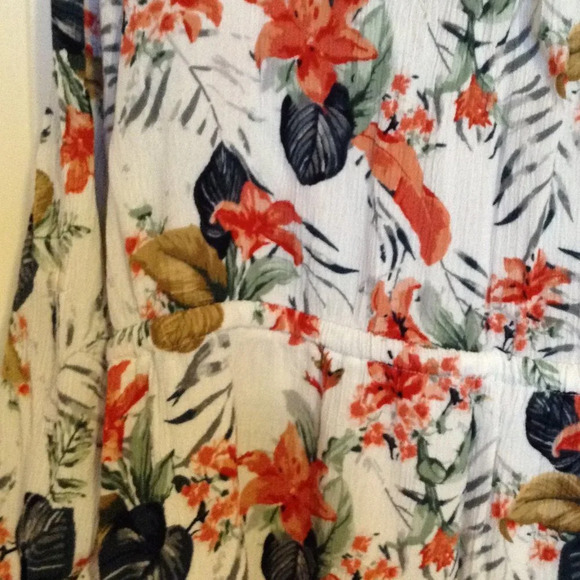 Hilary Radley Women's Floral Button Down Shirt 3/4 Sleeve Tunic Stretchy Size XL - Picture 7 of 9